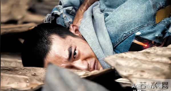 王晶爆料娱乐圈“内幕”，点名易烊千玺金鸡影帝，真相扎心！