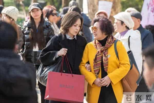 银幕上的梧桐区,弄堂里的马桶,《菜肉馄饨》里的上海,你认得不