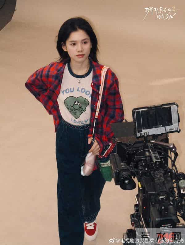 12月1新剧动态-《致我那菜市场的白月光》开机&《一路灿烂》杀青