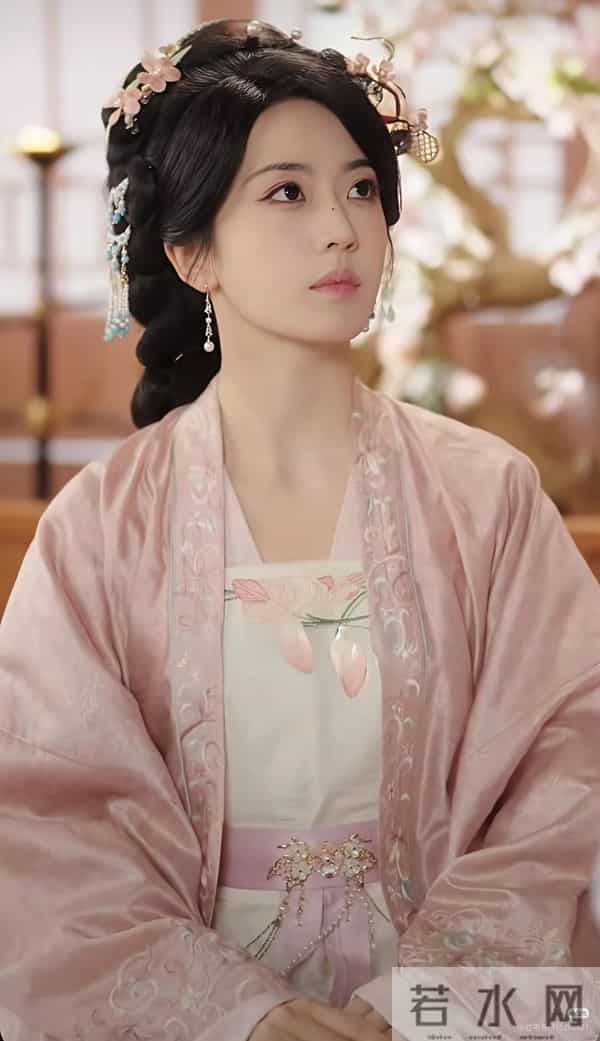 刘萧旭真杀疯了！新剧连续3天热播榜TOP2，却意外被女主吸引