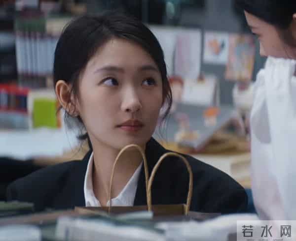 女演员长相很重要，《即刻上场》柳岩一登场，才知啥叫成熟女神