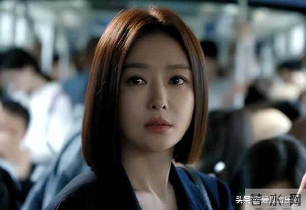 女演员长相很重要,《亦舞之城》秦岚出场,才明白什么叫身材一流