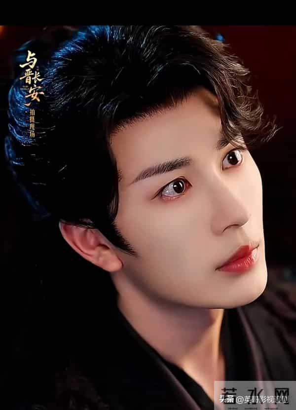 冲郭宇欣新剧女将军造型去的,却被男主惊艳到了,甩刘萧旭几条街