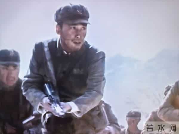 推荐一部柳云龙主演的电视剧《断桥》, 又名《海峡》