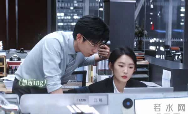 央视力推的《即刻上场》差评如潮,柳岩的“歪瓜脸”演技真招人嫌