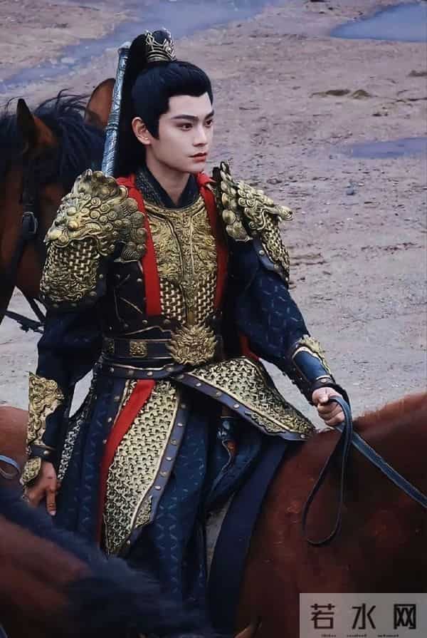 2小时43分热度破亿！年度角色榜单出炉，你更看好哪部剧？