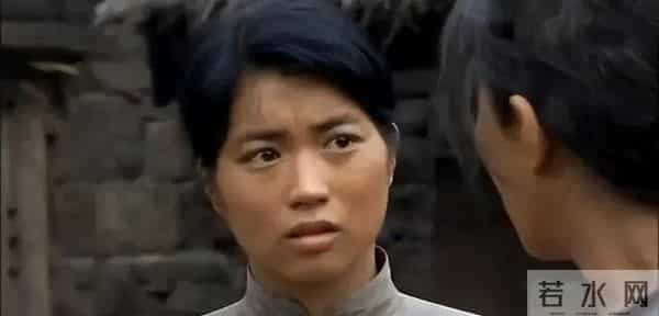 她当了三年特种兵，进入演艺圈后却遭女主耍大牌，43岁仍单身未婚