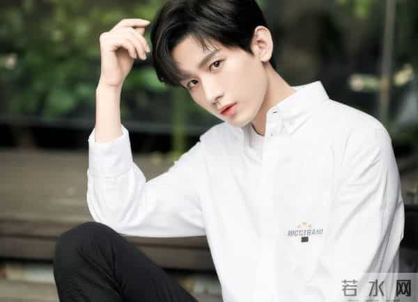 撞到后脑勺,痛到原地打滚,35岁的成毅给内娱“戏混子”上了一课