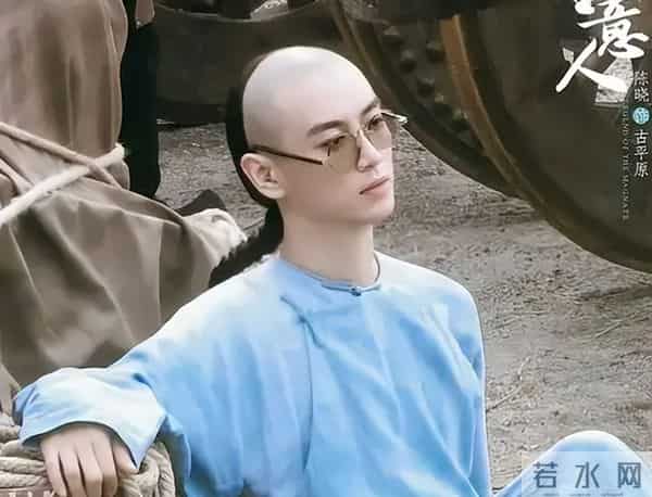 男演员长相多重要？《大生意人》陈晓出场，才知何为星星眼勾人魂