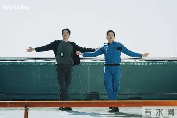 杨佑宁认「隔离像坐牢」靠视讯解决 陈泽耀每天洗车3小时原因曝光