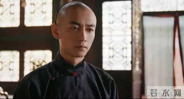 《大生意人》白依梅:救全村反被骂,睡仇人报血仇 她的狠藏满委屈