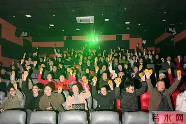 《白桔》——为时代留下温暖的注脚