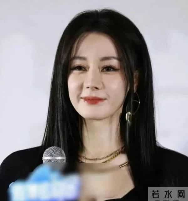 迪丽热巴美得让人移不开眼,可为什么就是火不起来?