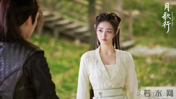 徐璐有阵子没拍戏了!现在提起她,除了颜值热议,就没别的印象了