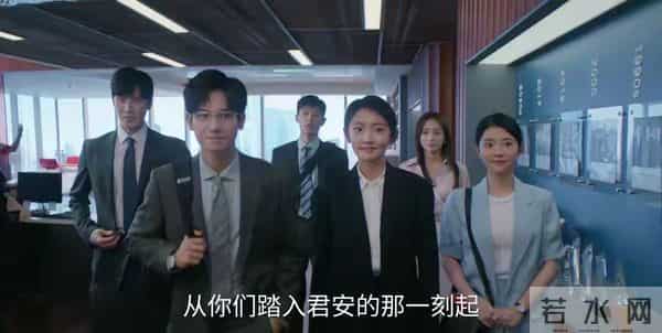 央视新剧《即刻上场》开播！追完4集，我想说：职场剧终找对味了