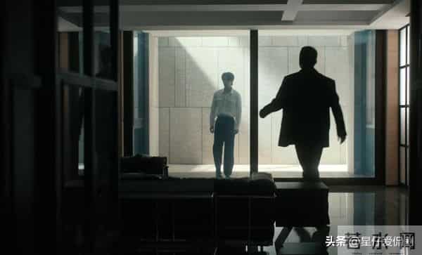 枭起青壤:面对炎拓的背叛,林喜柔流下鳄鱼泪,这镜头太扯