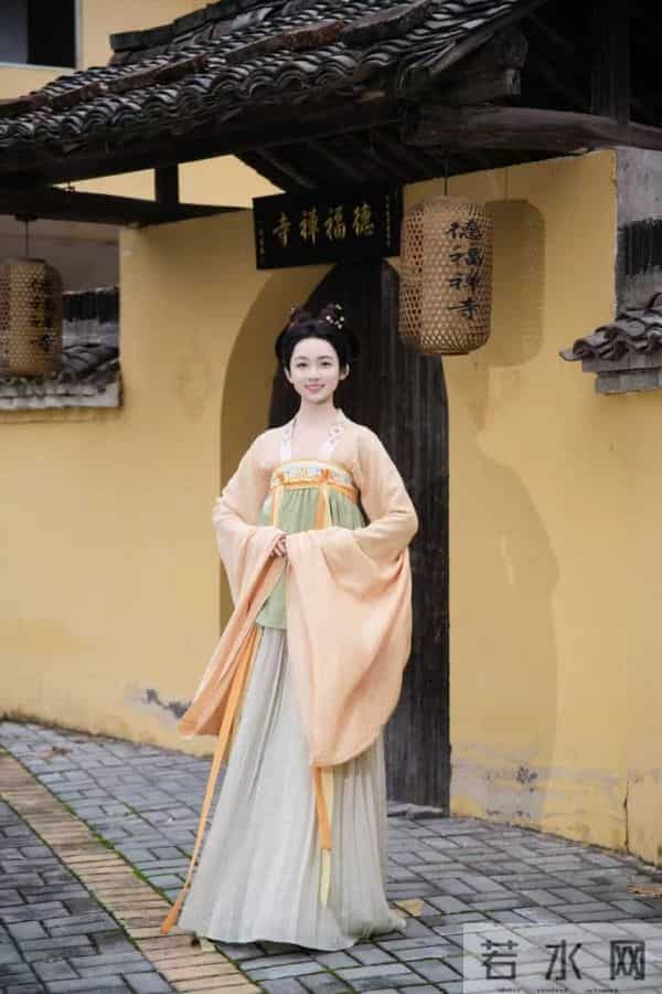 众星告别《唐朝诡事录3》,卢凌风感谢观众,喜君、樱桃文采太好