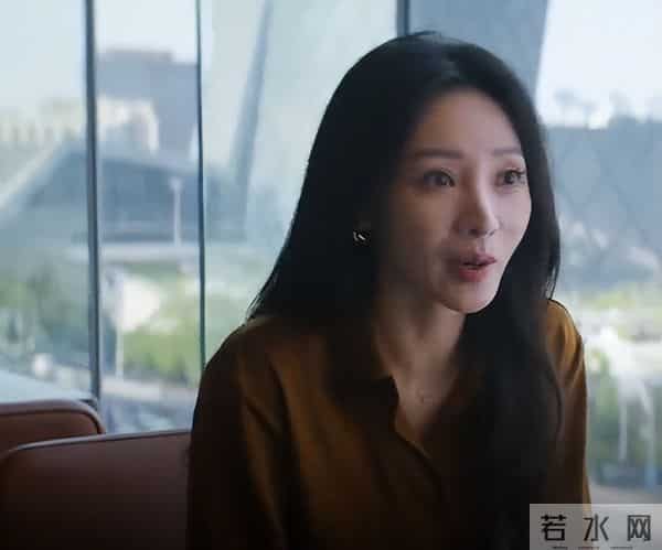 女演员长相很重要，《即刻上场》柳岩一登场，才知啥叫成熟女神