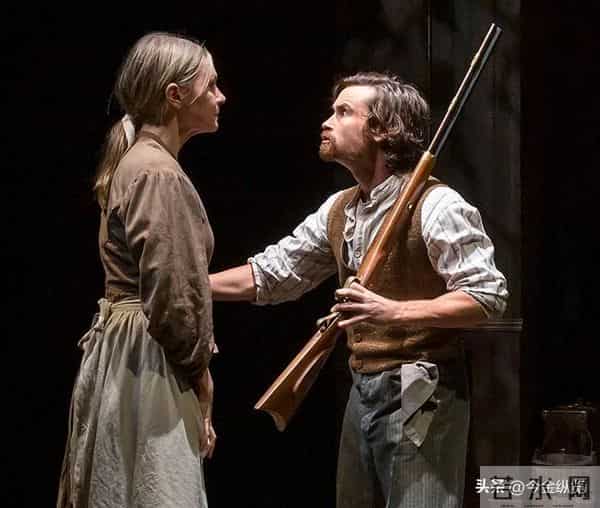 窒息！这部高分剧揭露女性百年"地狱模式"，真相让你久久不能平静