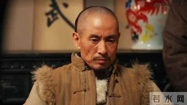 《大生意人》常玉儿送药救古平原,穿越战场显胆识,情愫难自抑