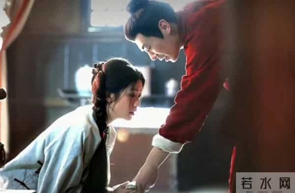 23岁小花带资进组混进央视,和陈晓、朱亚文搭戏,颜值低演技差