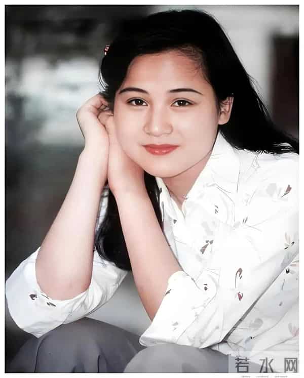 难怪王扶林嫌“薛宝钗”没人能演！看他原定宝钗候选人，你就懂了