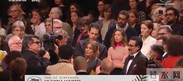 这被封杀的顶流,终于复出了