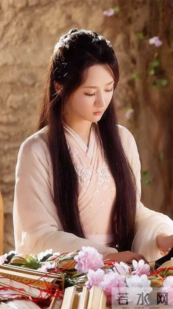 50亿播放!杨紫七年后再扮锦觅,一句“从未离开”戳中青春泪点