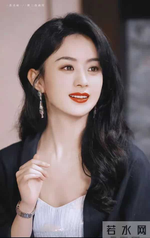 赵丽颖的2025年:从“古偶女王”到“全域演员”的完美蜕变