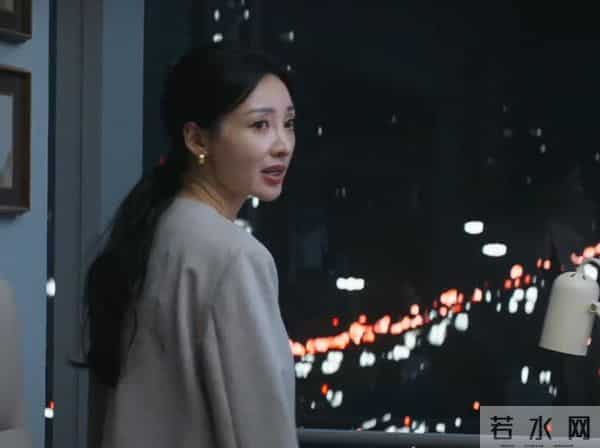 女演员长相很重要，《即刻上场》柳岩一登场，才知啥叫成熟女神