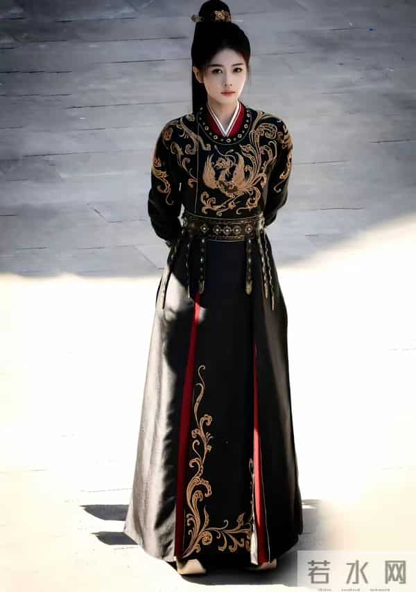 《恰逢雨连天》封神!白鹿女扮男装闯朝堂,刘宇宁权谋拉扯爽到炸