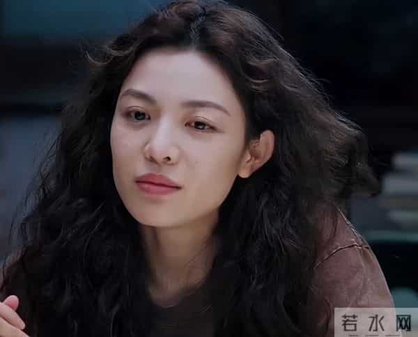 易烊千玺也没想到,拿影帝不到一月,就被王晶“撕”碎了体面!