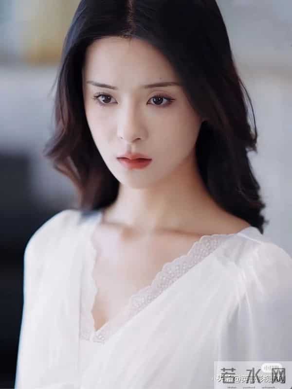 短剧十大美女彻底洗牌，颜值黑马横空出世，比郭宇欣美得更高级