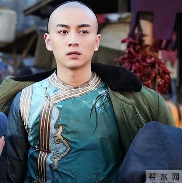 摇头晃脑，五官乱飞，央视《大生意人》这两个戏混子，放过观众吧