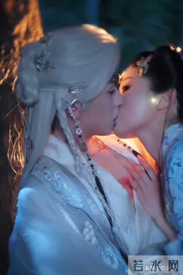 00后陈添祥·岳雨婷5搭封神!累计播放超20亿《仙剑三》未播先爆!