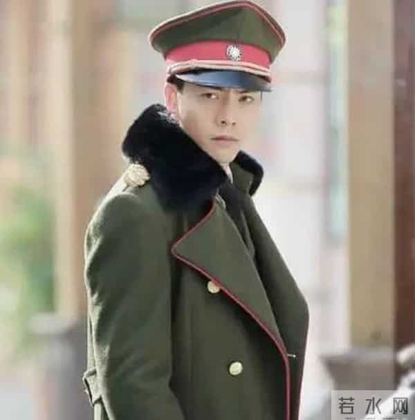 一手好牌打得稀烂!被陈伟霆带火,如今只能在《枭起青壤》打酱油