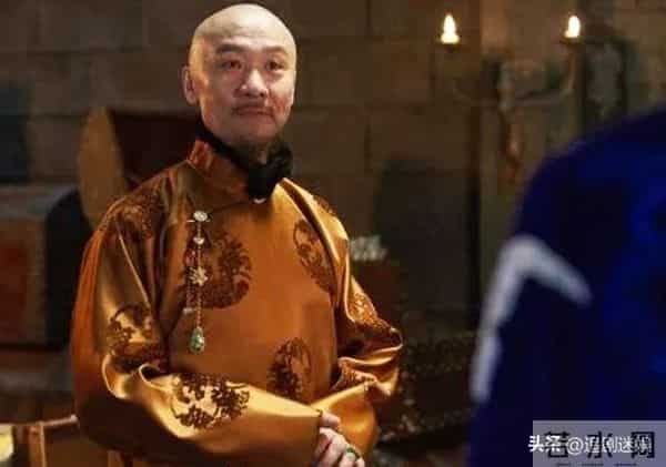 柯蓝没想到,分手4年后,会以这样的方式,和黄志忠“再碰面"