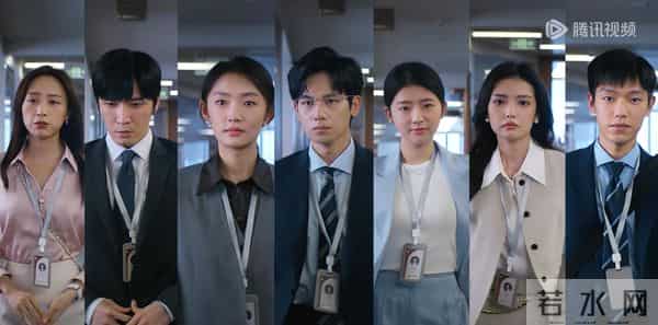 央视剧《即刻上场》首播口碑出炉，观众评价一针见血，又假又装