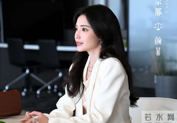 《即刻上场》直到被李珂诬陷，江晨才知，任家童拒绝他的真相