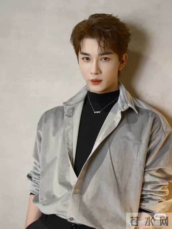 冲郭宇欣新剧女将军造型去的,却被男主惊艳到了,甩刘萧旭几条街