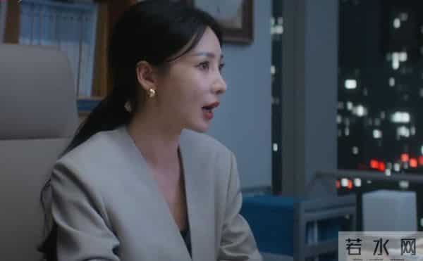 央视力推的《即刻上场》差评如潮,柳岩的“歪瓜脸”演技真招人嫌