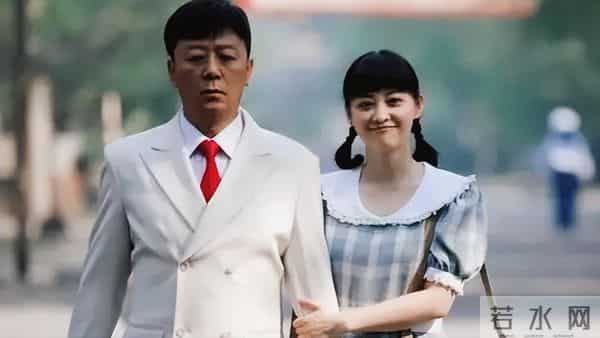 父母爱情:11年后才发现,老丁死在马桶上大有深意,憋屈 一生