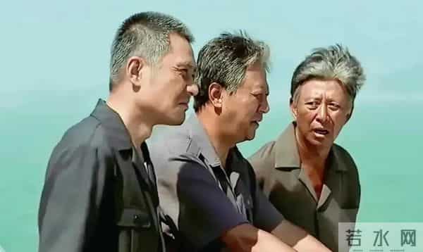 父母爱情:11年后才发现,老丁死在马桶上大有深意,憋屈 一生