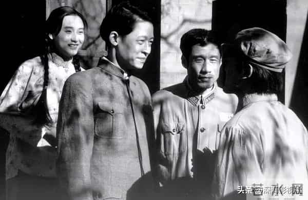 十大谍战剧排行，《伪装者》垫底，《悬崖》第七，榜首毫无争议