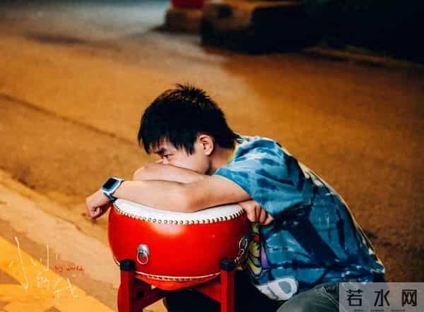 《狂野时代》上映9天,不想看到的的还是来了,顶流终究成了炮灰