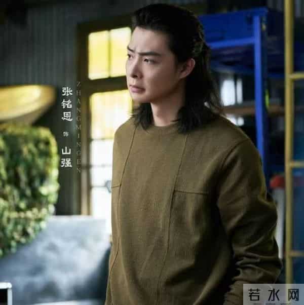 一手好牌打得稀烂!被陈伟霆带火,如今只能在《枭起青壤》打酱油