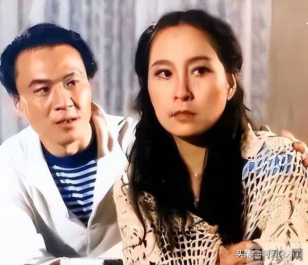 冤枉前夫出轨31年,金鸡奖评委兼影后大翻车!儿子都不是亲生的