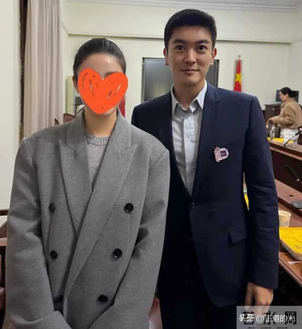 半个娱乐圈的综艺咖都在这桌 跑男 爱情公寓十年后再重聚破不和传闻