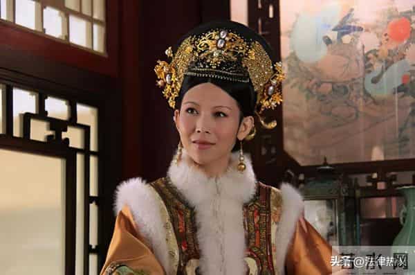 落地凤凰不如鸡！52岁蔡少芬为钱奔波瘦憔悴，被王晶讥讽不上进