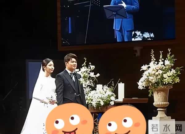 演员车仁表儿子结婚，夫妻俩满脸幸福，就是儿子的长相一般还显胖